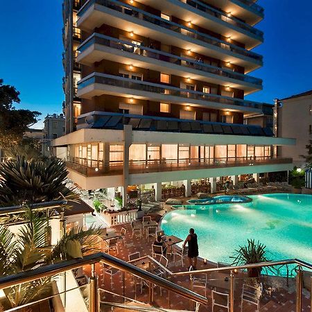 Hotel Gambrinus - Valentini Family Village Bellaria-Igea Marina Zewnętrze zdjęcie