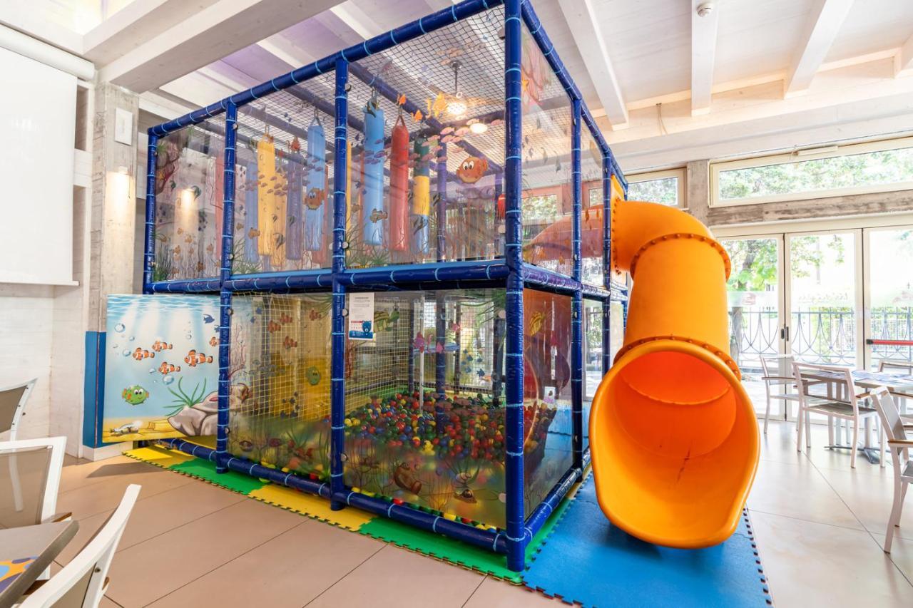 Hotel Gambrinus - Valentini Family Village Bellaria-Igea Marina Zewnętrze zdjęcie