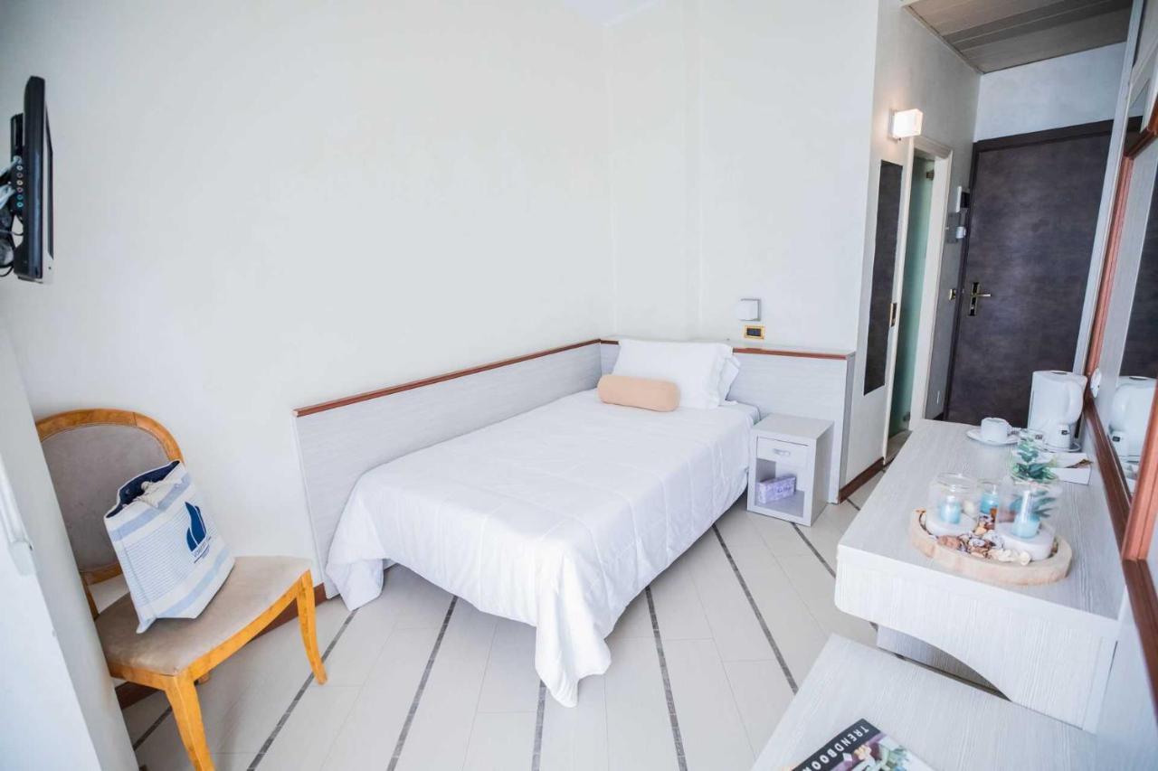 Hotel Gambrinus - Valentini Family Village Bellaria-Igea Marina Zewnętrze zdjęcie