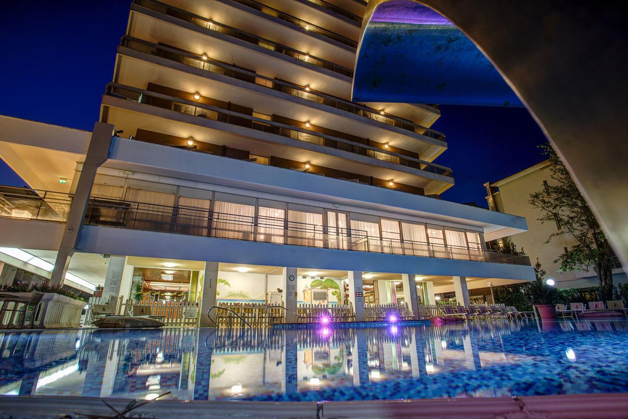 Hotel Gambrinus - Valentini Family Village Bellaria-Igea Marina Zewnętrze zdjęcie