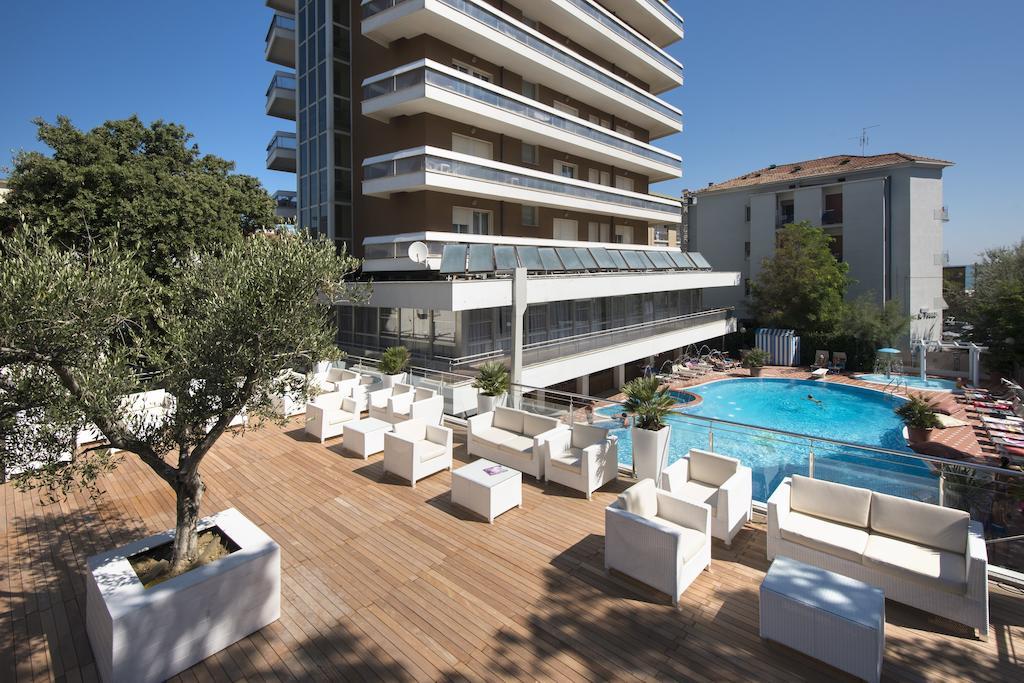 Hotel Gambrinus - Valentini Family Village Bellaria-Igea Marina Zewnętrze zdjęcie